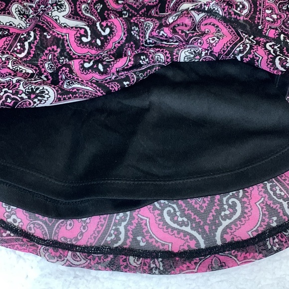 INC Petite Pink Black White Blouse w/Cami Rhinestones EUC - Picture 12 of 17